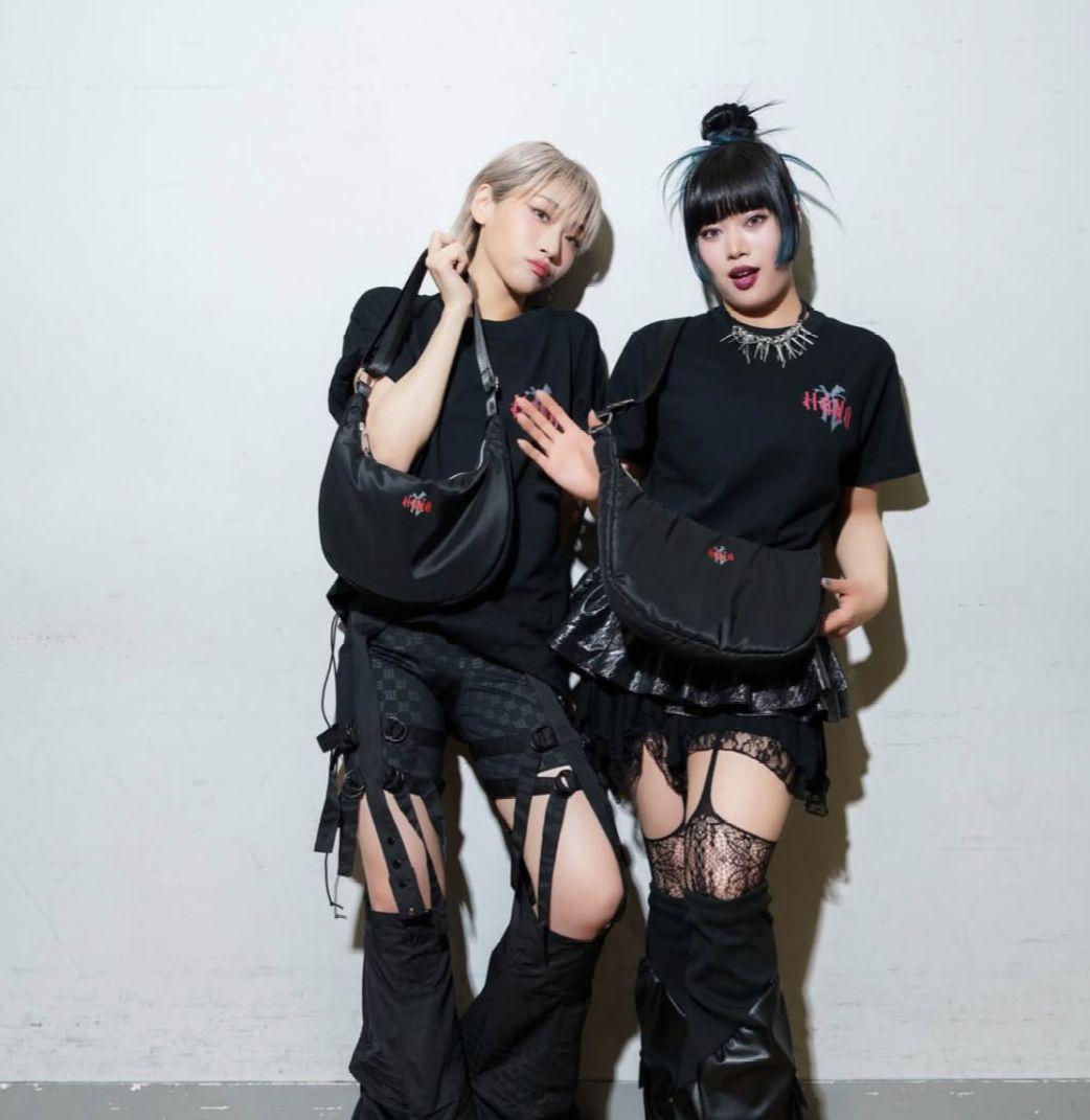 HANA ロゴTシャツ　Lサイズ　新品未使用