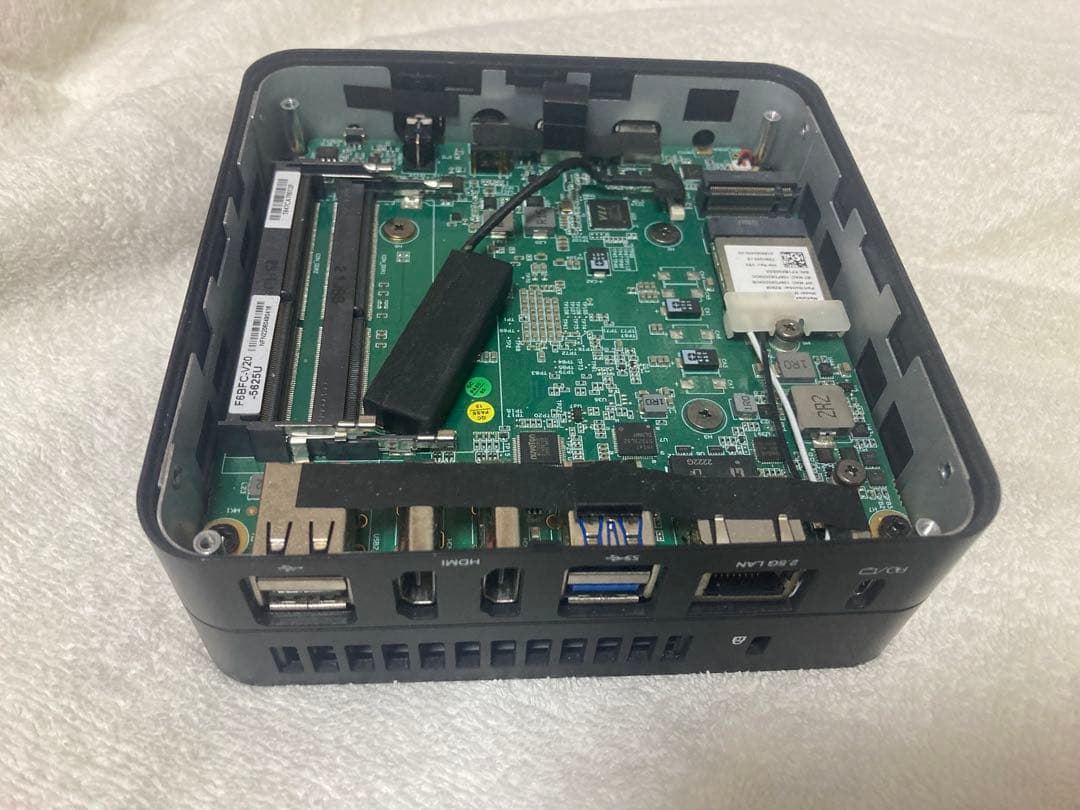 【ジャンク】Minisforum UM560 通電不可（本体・元箱・付属品）