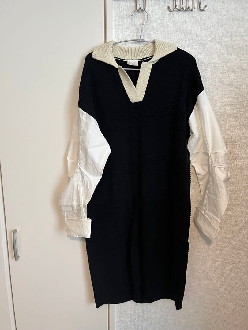 pinueシャツスリーブニットワンピース