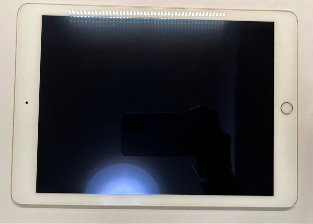 iPad Air 2 Wi-Fiモデル 64GB ゴールド