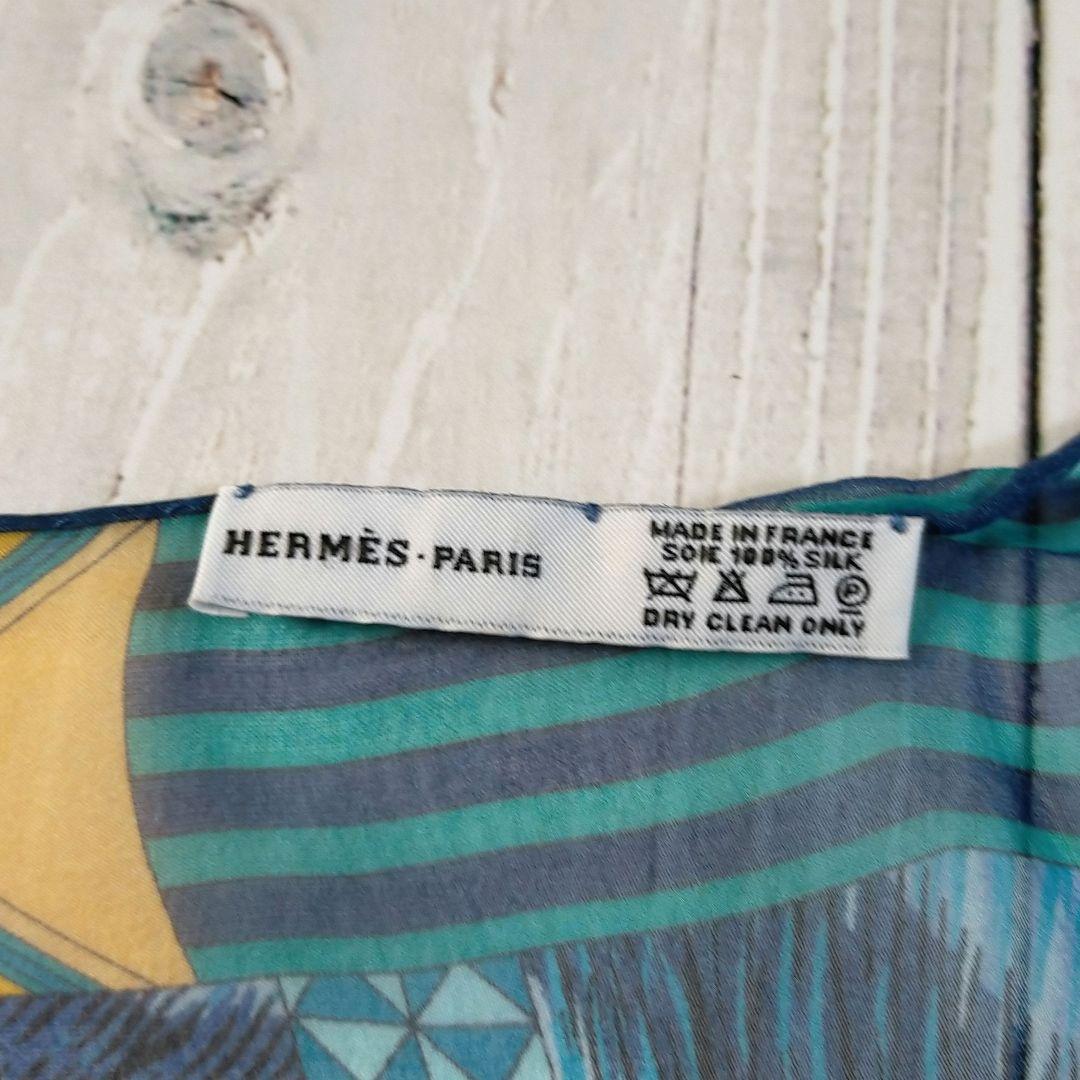 ☘️美品☘️ HERMES　野生とカモフラージュ　シルクモスリン スカーフ