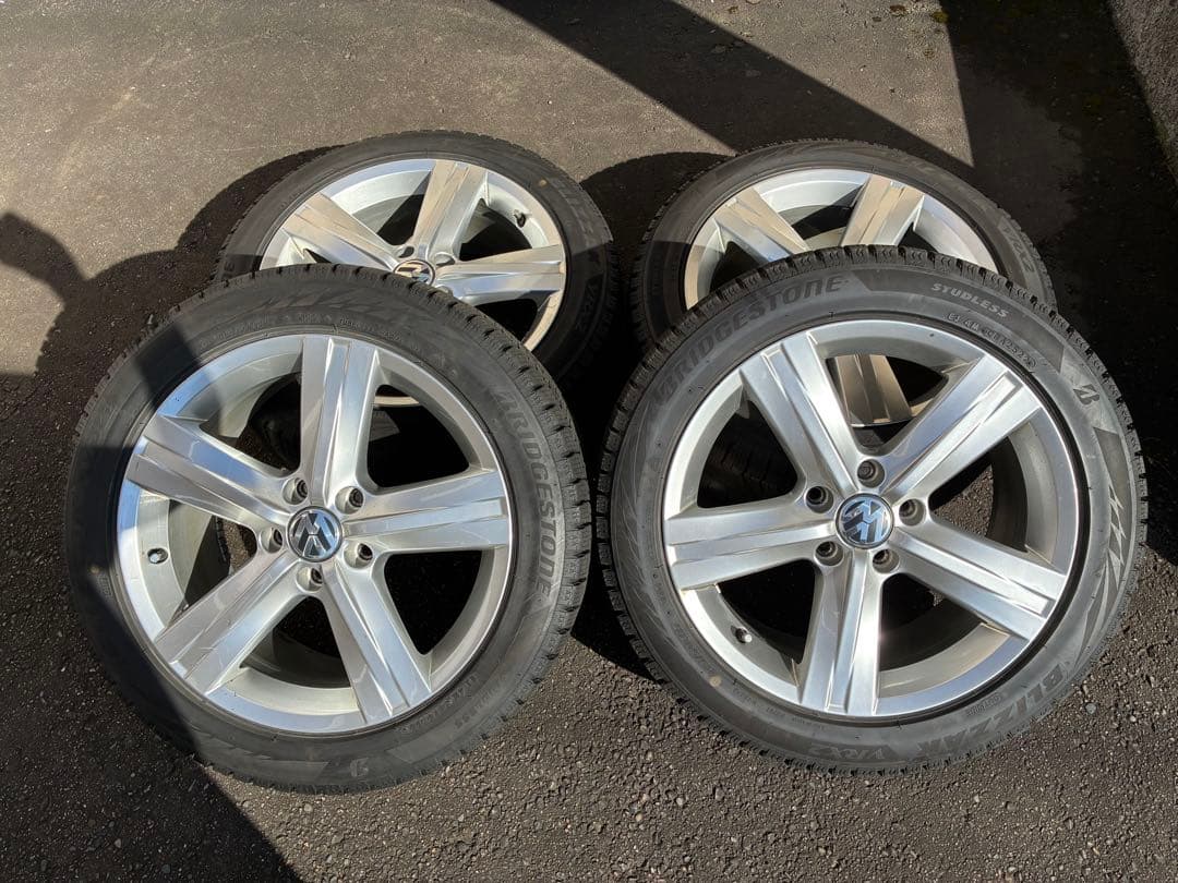1本価格、4本購入限定⭐︎215/50r17 VRX2 レヴォーグ等に