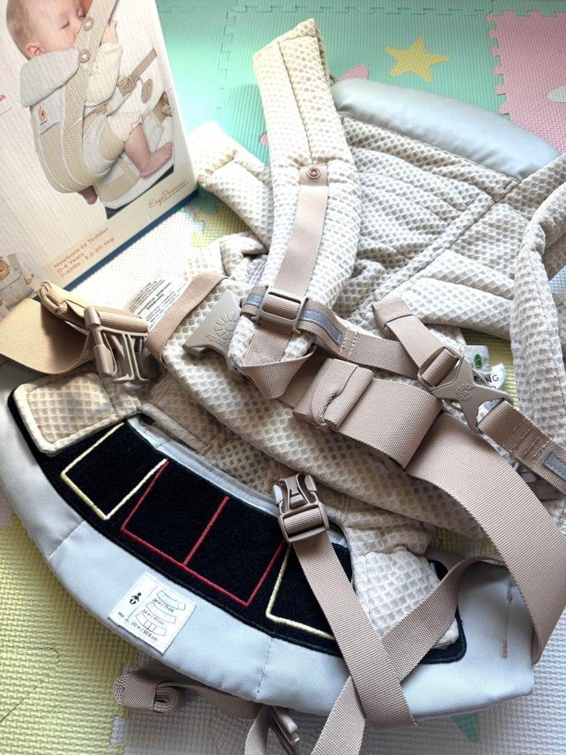 【美品】ergobaby OMNI Breeze 抱っこひも