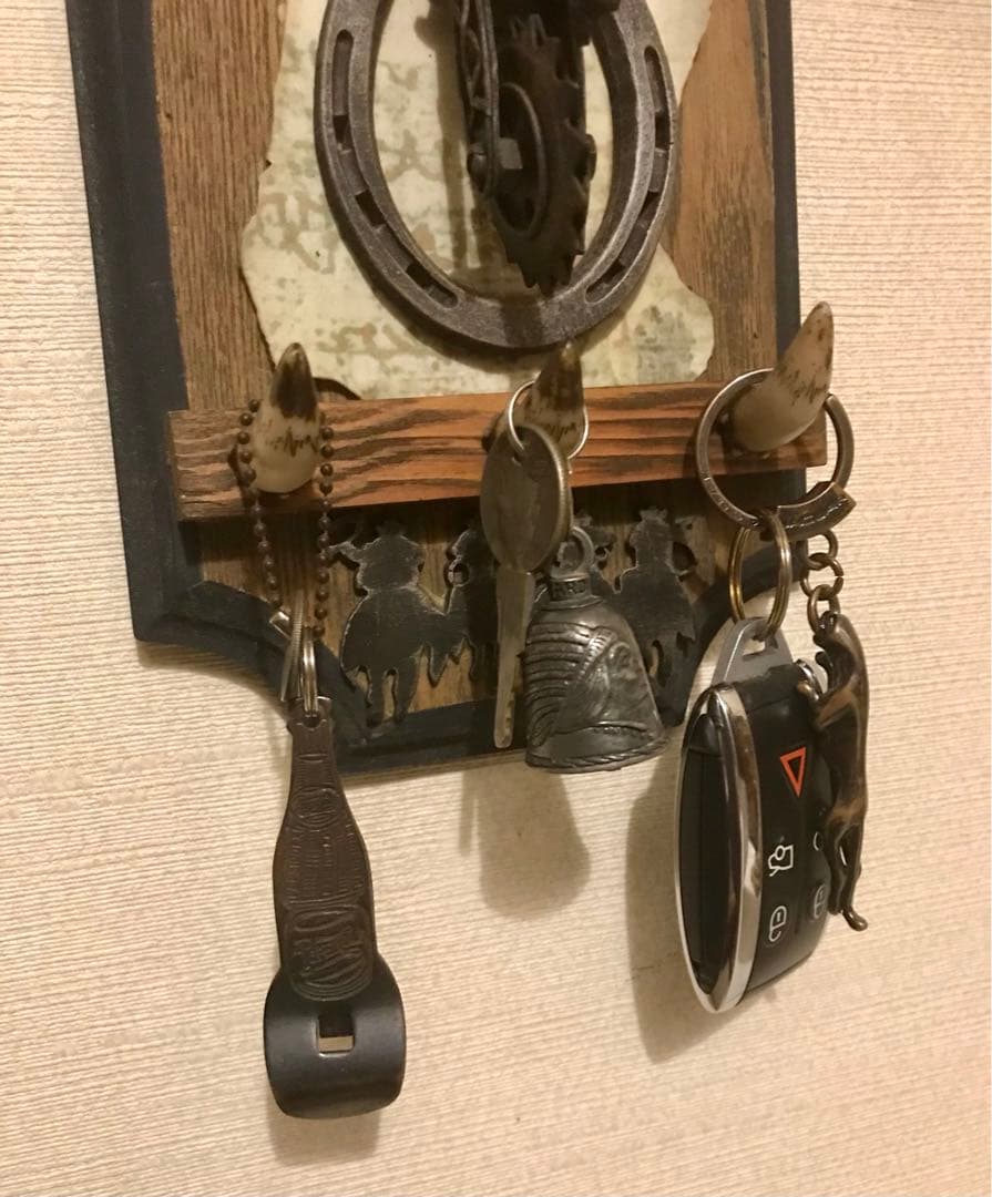【USA】L.A メルローズ　ヴィンテージショップ購入　壁掛け　キーフック