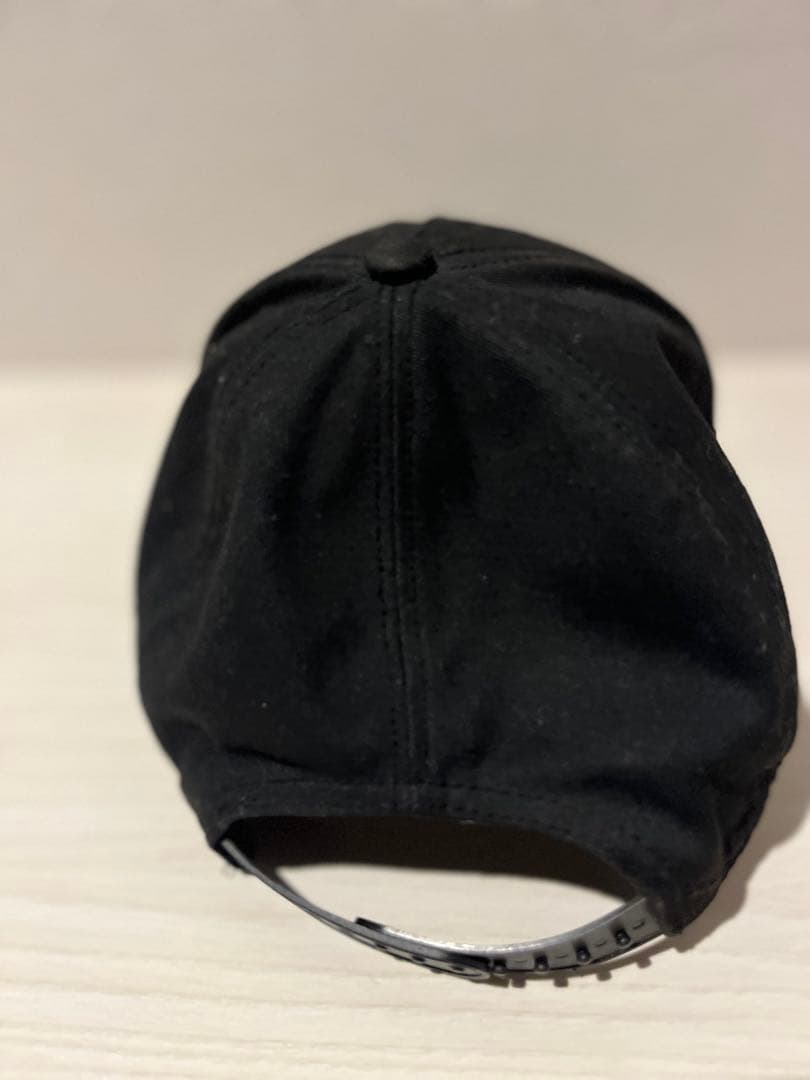 MONCLER ブラック ロゴキャップ