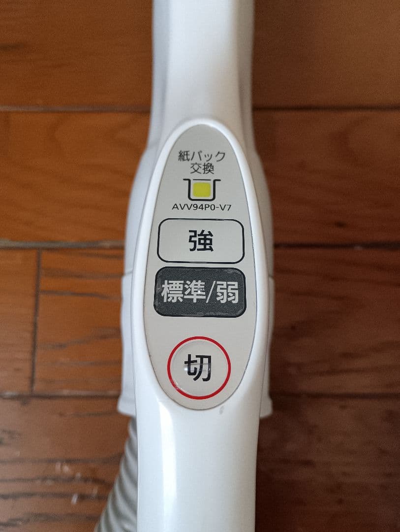 22年製❗軽量型、パナソニック、紙パック式掃除機(エアーノズル）