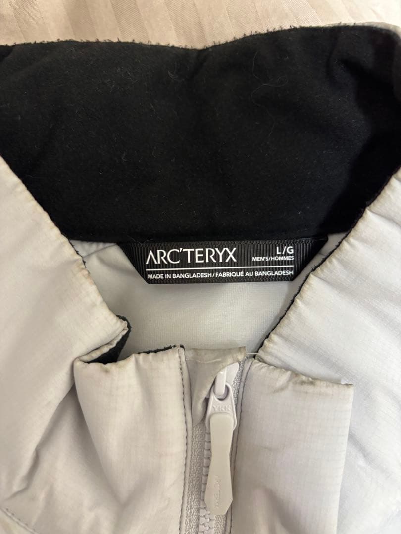 ARC'TERYX ライトグレー ノースリーブベスト L/G