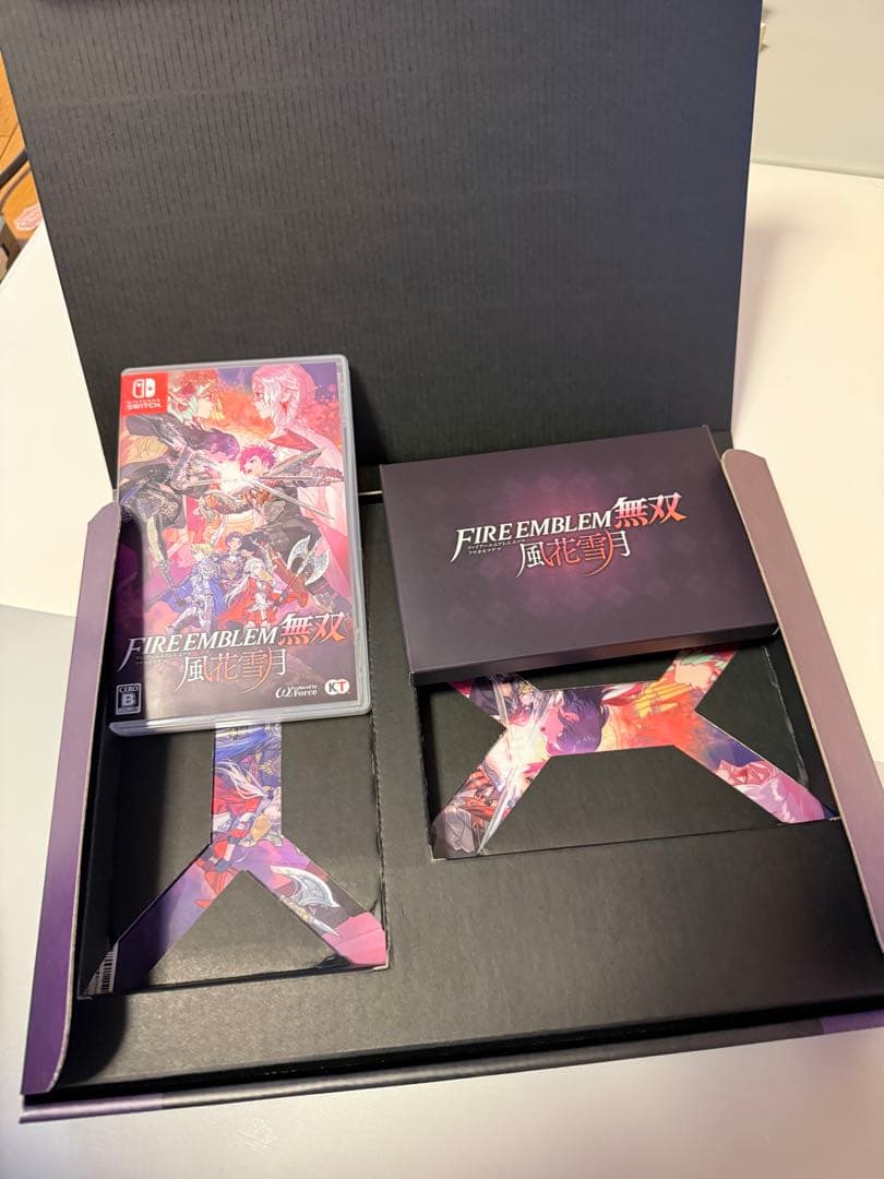 Switch ファイアーエムブレム無双 風花雪月 TREASURE BOX
