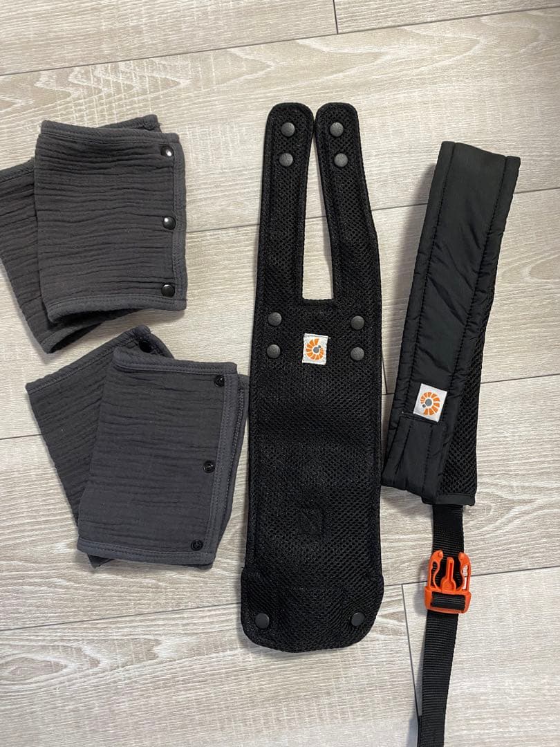【美品】ergobaby Omni 360 ⭐︎抱っこ紐