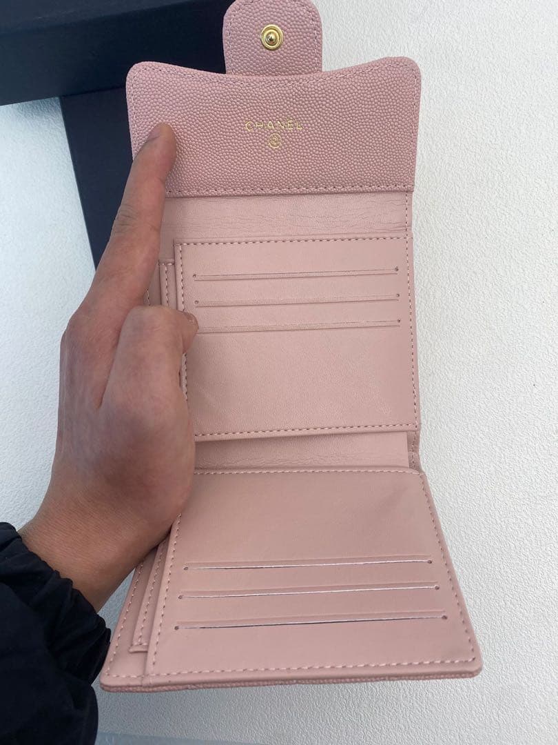 CHANEL ピンク キルティング 三つ折り財布