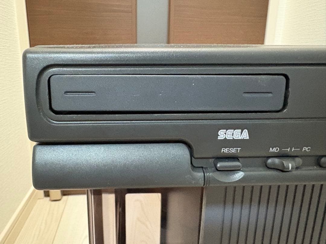 ロ*ン様 SEGA TERADRIVE（テラドライブ） MODEL-2+専用モニ