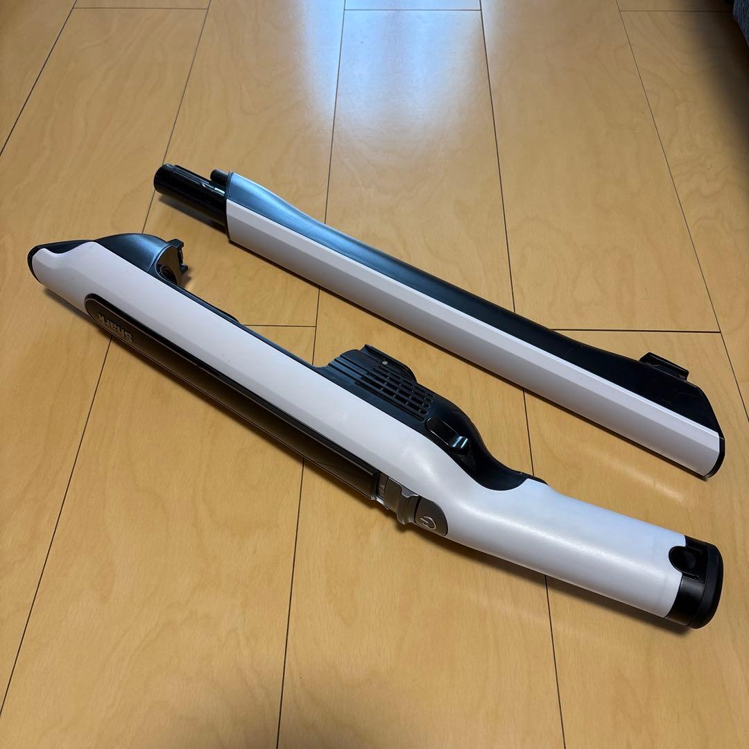 シャーク掃除機　CS300JWH