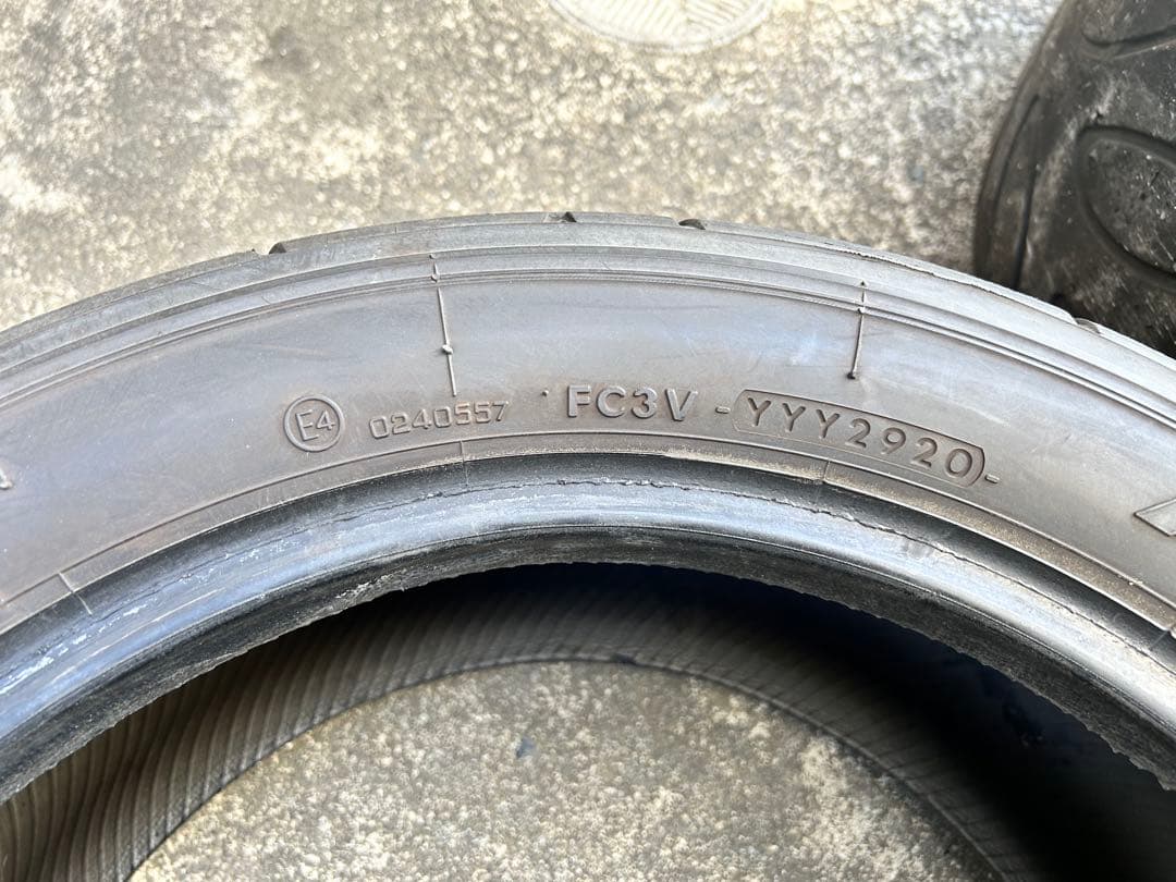 【ikkack.ikkack1103さま専用】ADVAN A050 2本セット