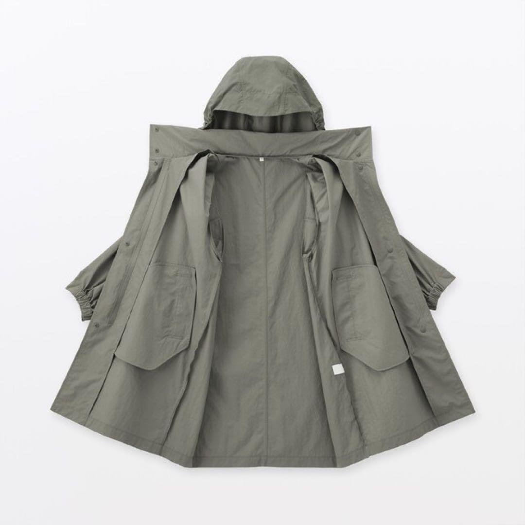 無印良品 MUJI　撥水ＵＶカットフードがしまえるロングコート　XL