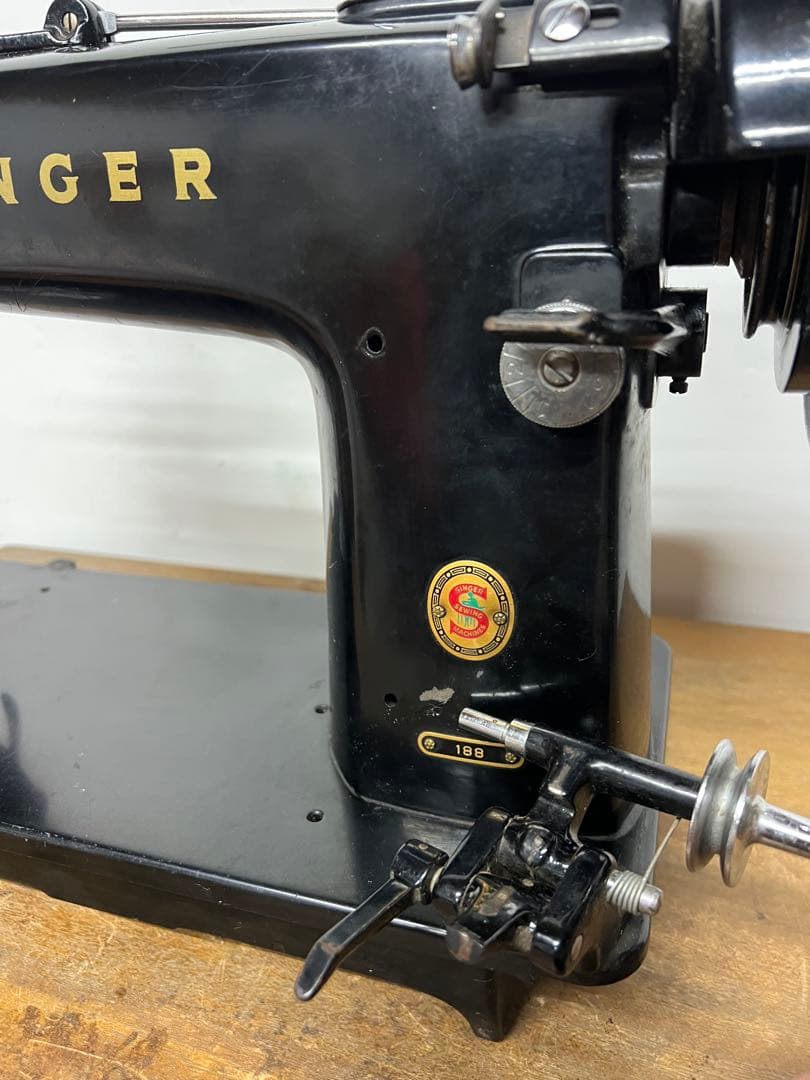 SINGER 188 工業用ミシン 本体 黒金 シンガー アンティーク