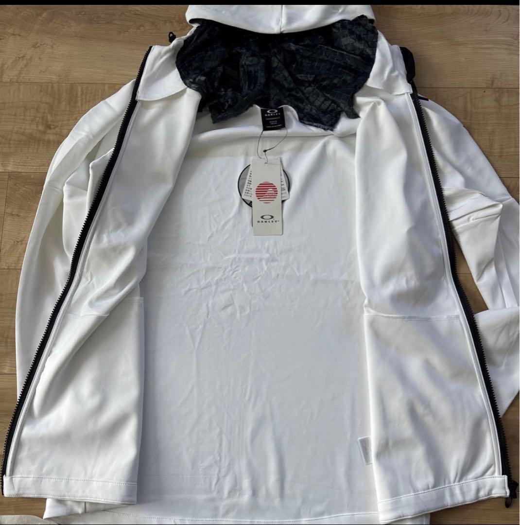 新品　オークリー　メンズ　トレーニングジャケット　ストレッチ　フード　2XL