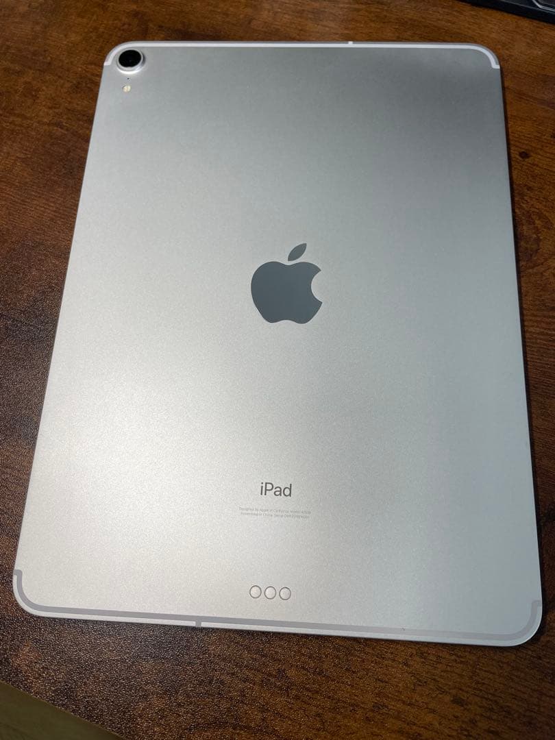 iPad Pro 11 2018年モデル シルバー ジャンク品