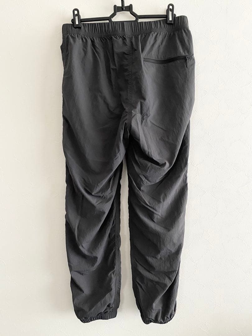 【限定品番】ノースフェイス　サンシールドトレーニングロングパンツ　グレー　S