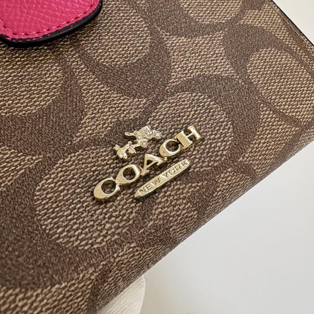 【美品】COACH コーチ　シグネチャー　ピンク　折財布