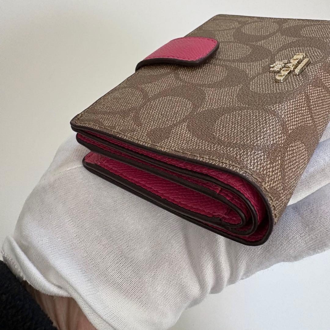 【美品】COACH コーチ　シグネチャー　ピンク　折財布