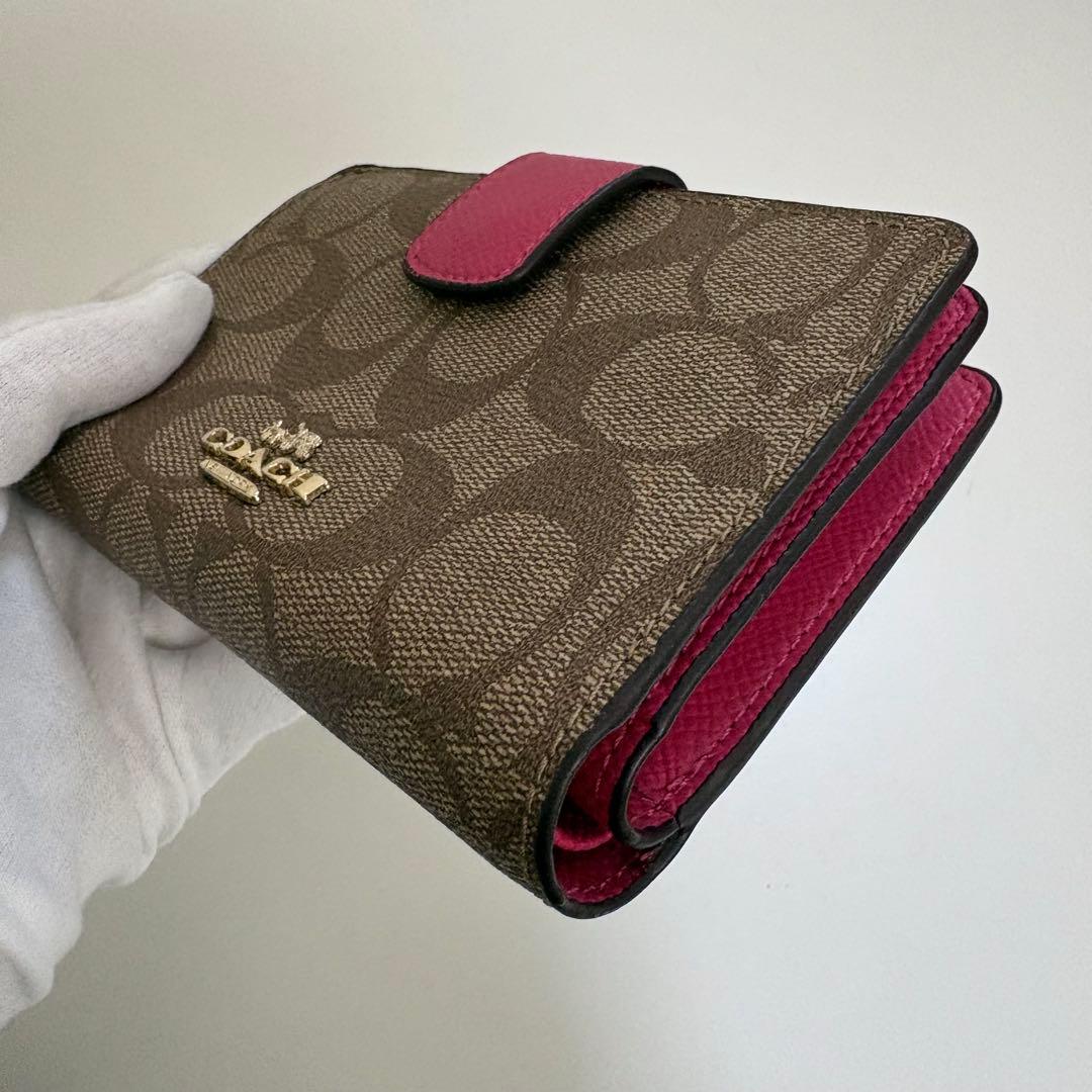 【美品】COACH コーチ　シグネチャー　ピンク　折財布