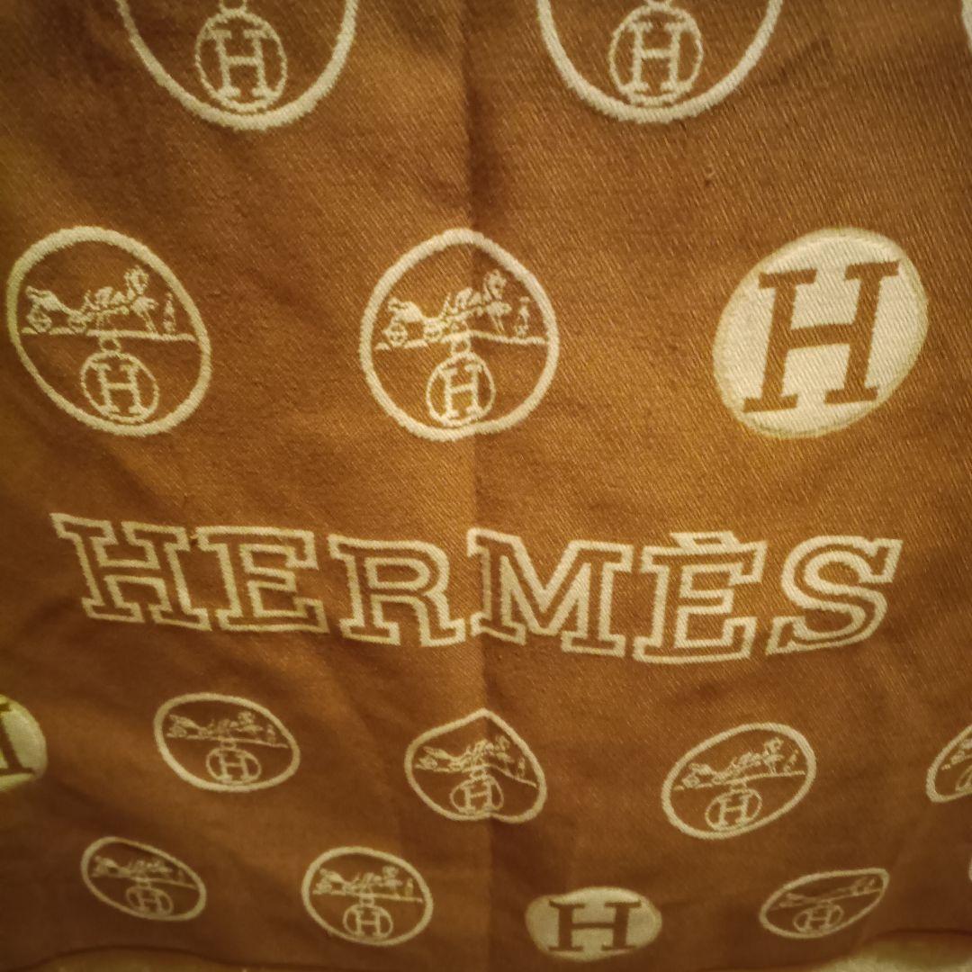 HERMÈS エルメス ロゴ入りブラウンマフラー メンズレディース