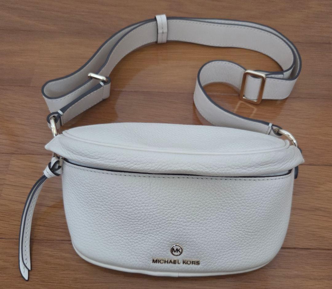 MICHAEL KORS ホワイト ボディバッグ