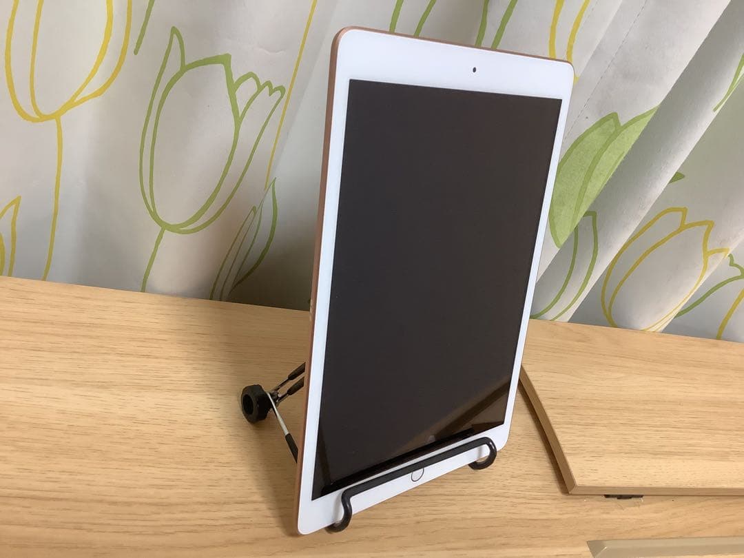Apple iPad第7世代　美品　128gb ローズゴールド 本体　充電器付き