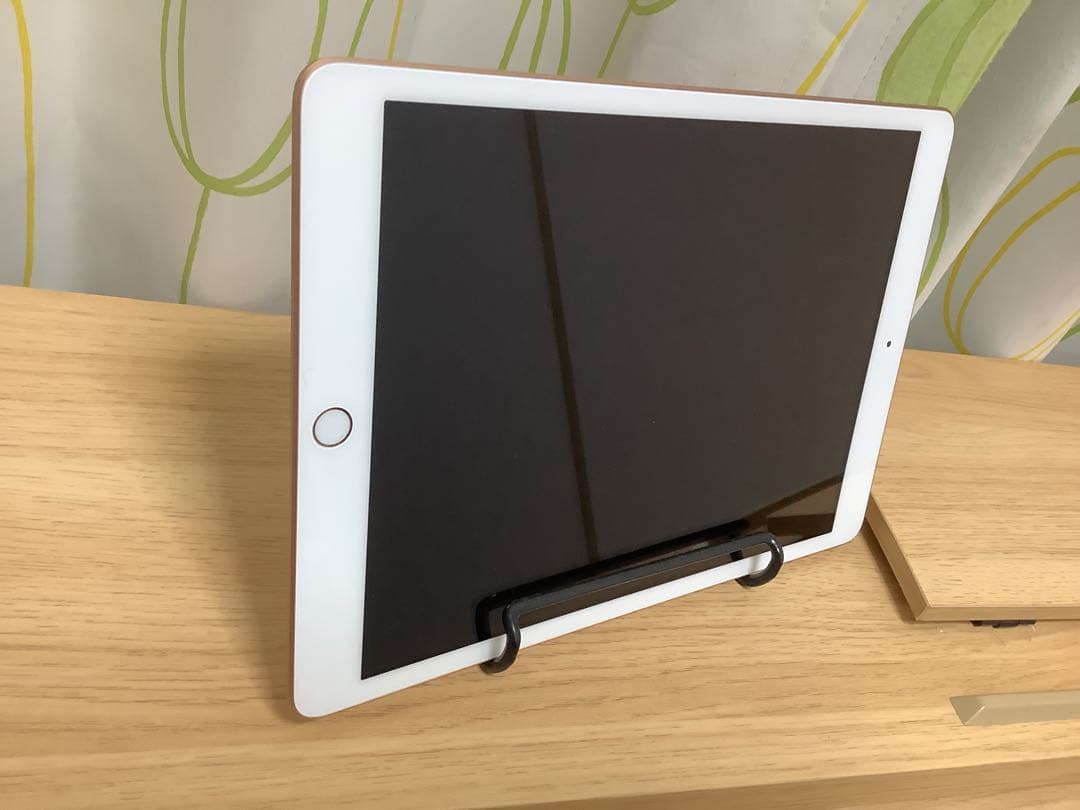 Apple iPad第7世代　美品　128gb ローズゴールド 本体　充電器付き