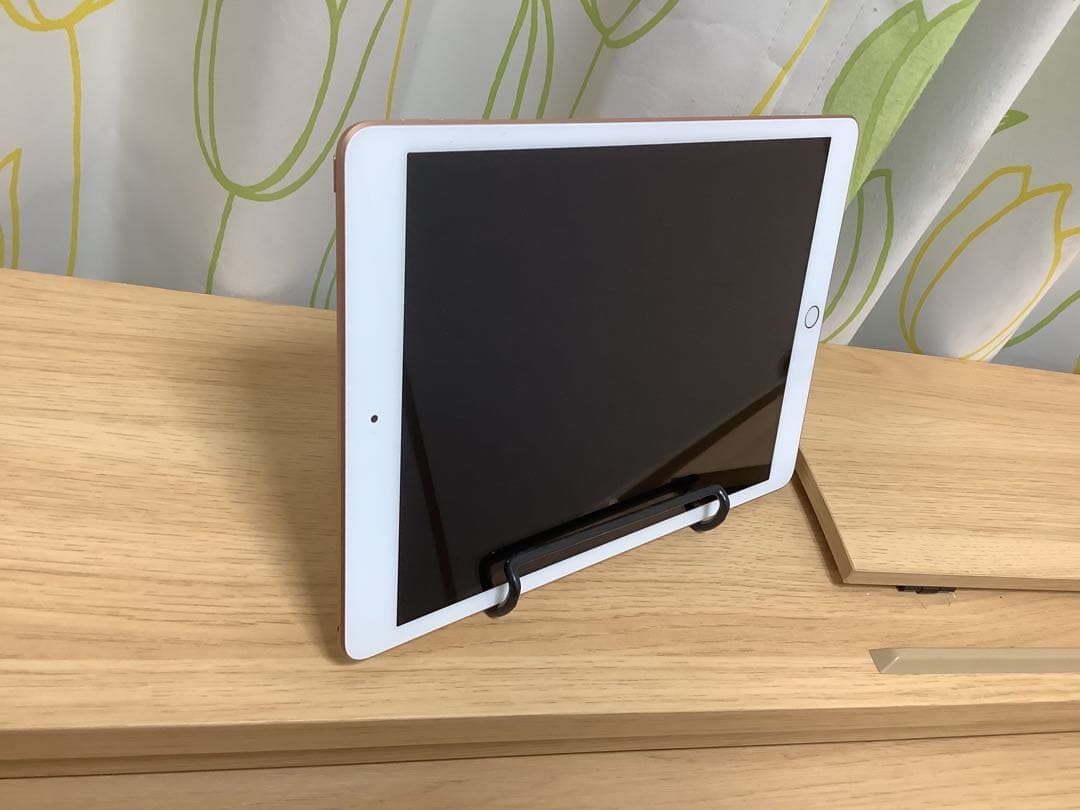 Apple iPad第7世代　美品　128gb ローズゴールド 本体　充電器付き