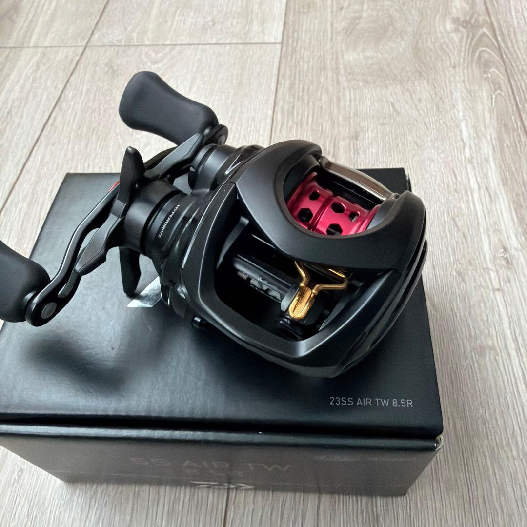 23SS AIR TW 8.5R ベイトリール 箱付き