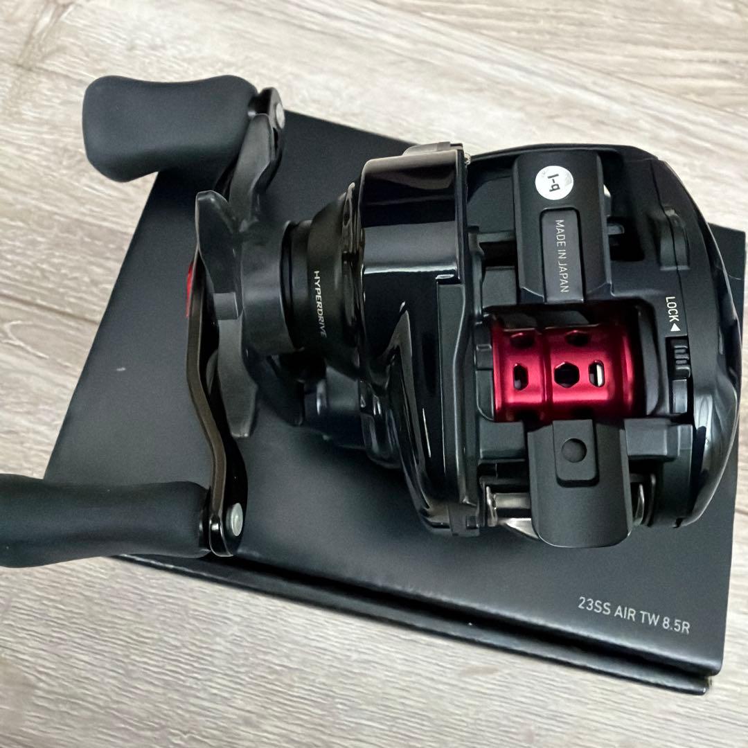 23SS AIR TW 8.5R ベイトリール 箱付き