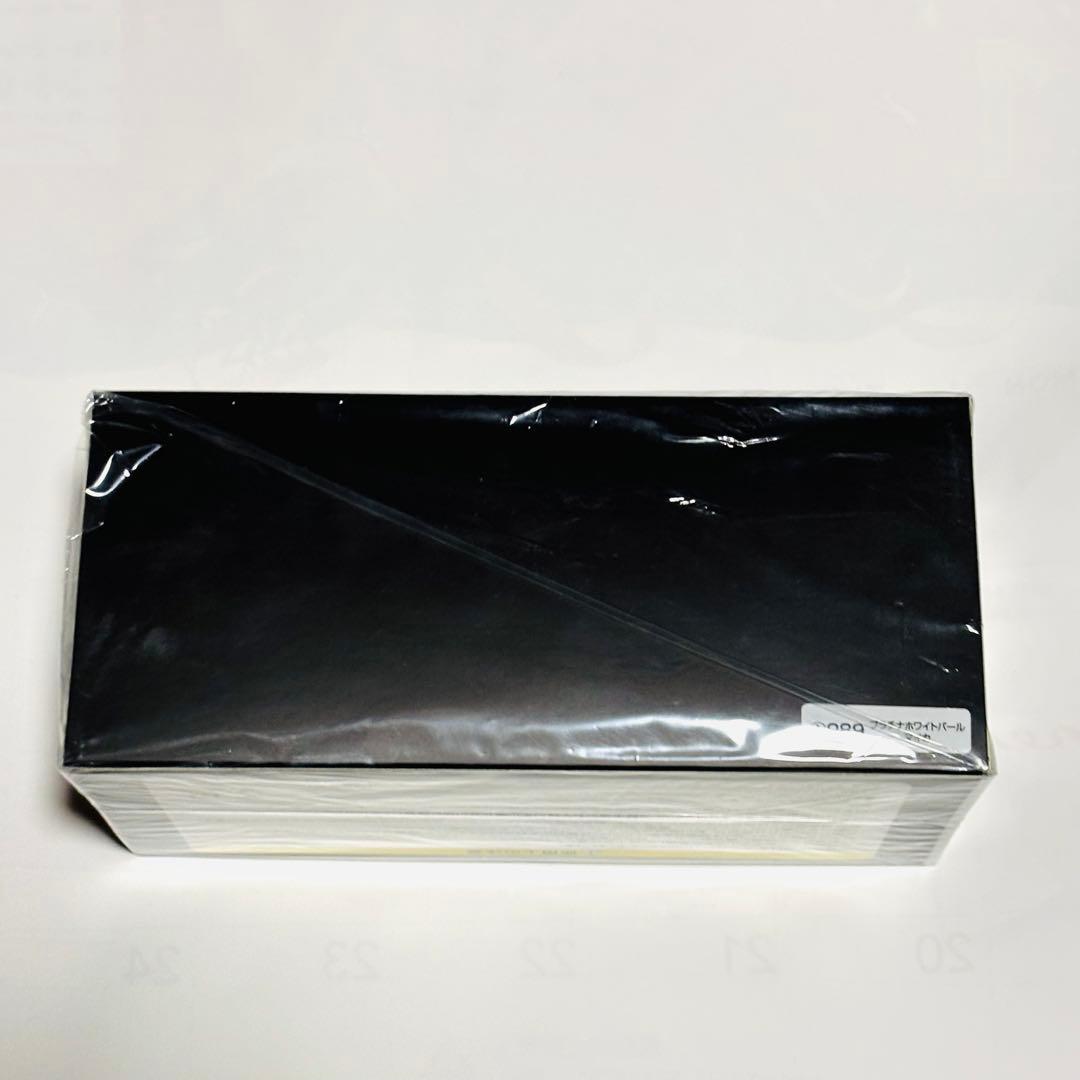 トヨタ カローラクロス 1/30 ミニカー ホワイトパール 新品 未開封品