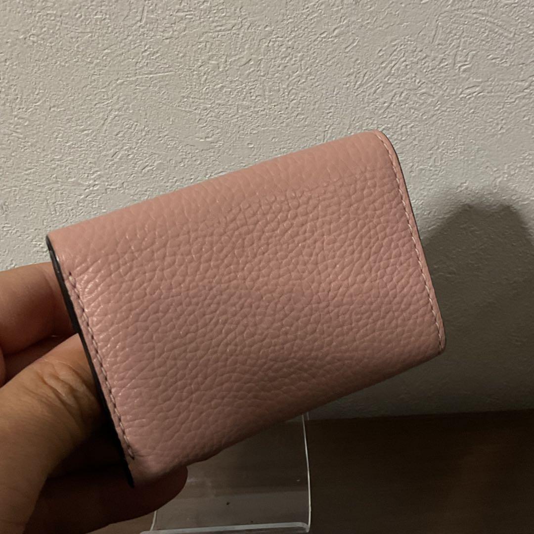 バーニー 新品未使用 美品 マークジェイコブス ロゴ レザー 折り財布