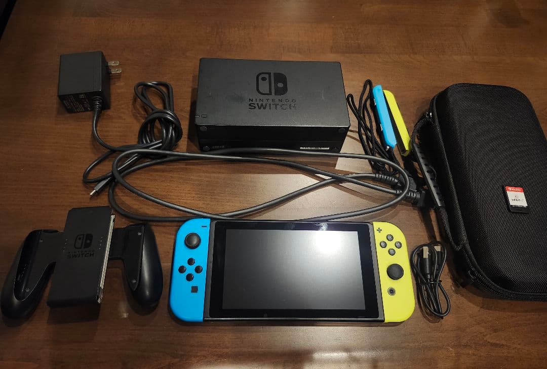 Nintendo Switch　本体 ケース付 ネオンブルー　ネオンイエロー