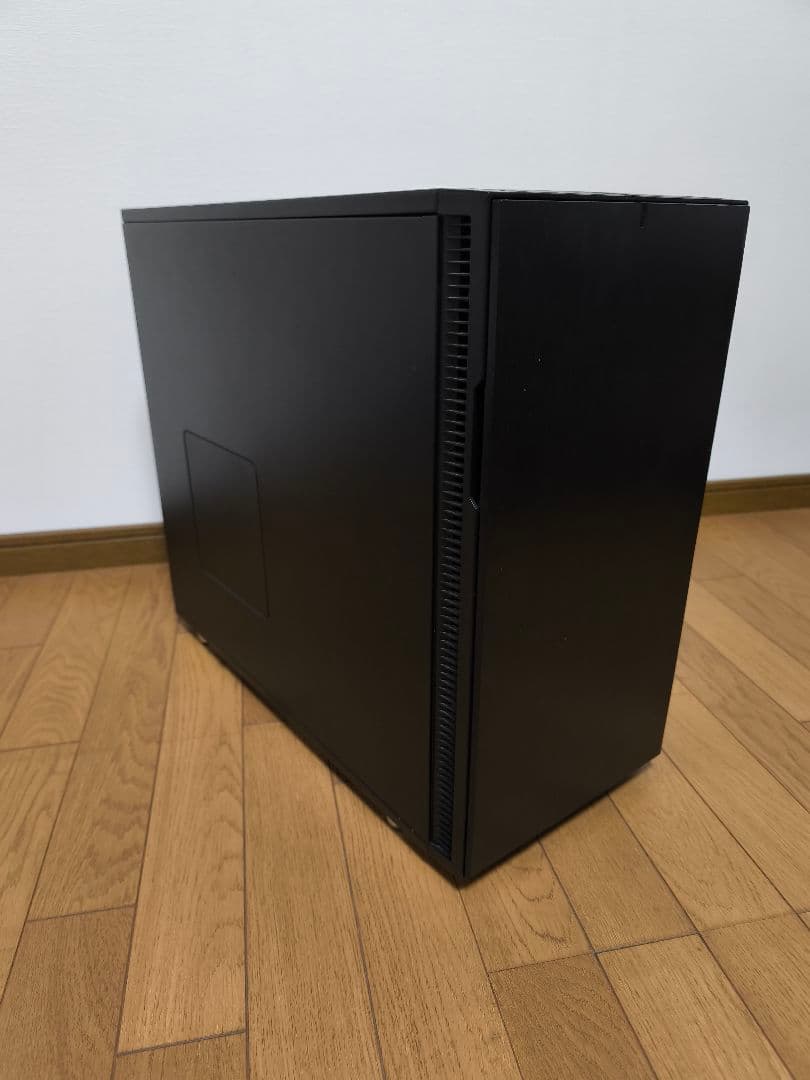 PCケース(自作PC用) Fractal Design Define R5 FD-CA-DEF-R5-BK