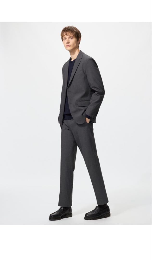 【着用1回のみ】UNIQLO 感動ジャケット＆感動パンツ 上下セット