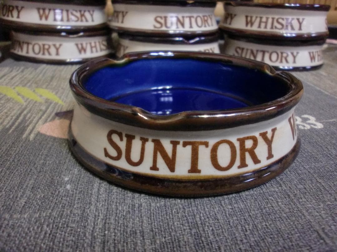 服*介様 SUNTORY サントリーウイスキー　新品・灰皿 12個セット　昭和レ