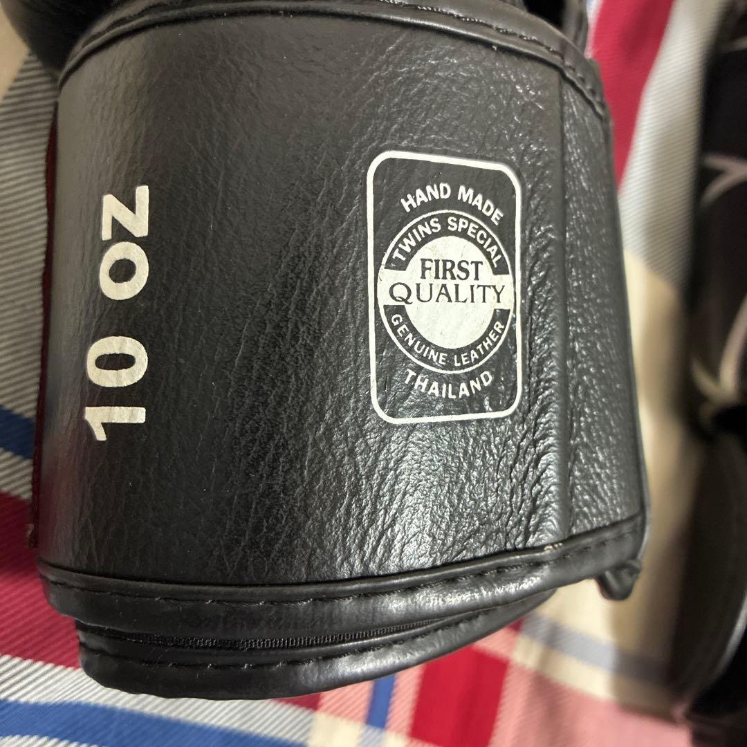 TWINS SPECIAL ボクシンググローブ 10oz スパイダー柄 ムエタイ