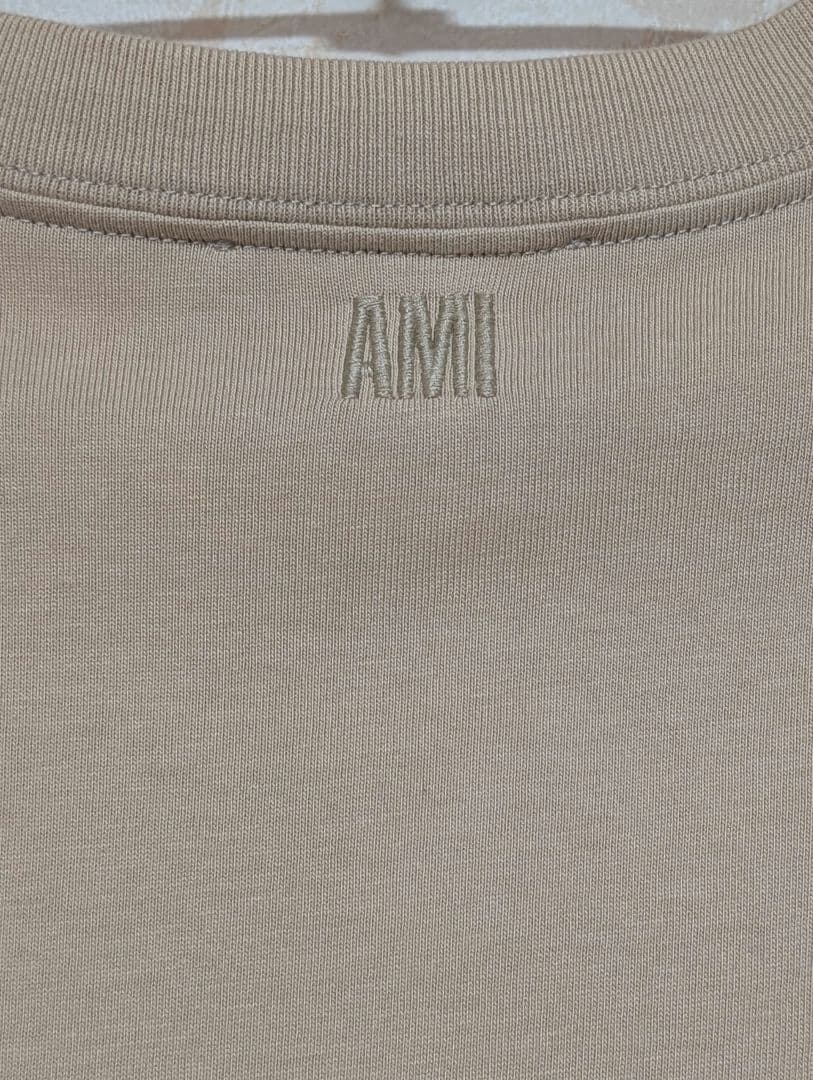 AmiParis アミパリス　Tシャツ　ベージュ　Sサイズ