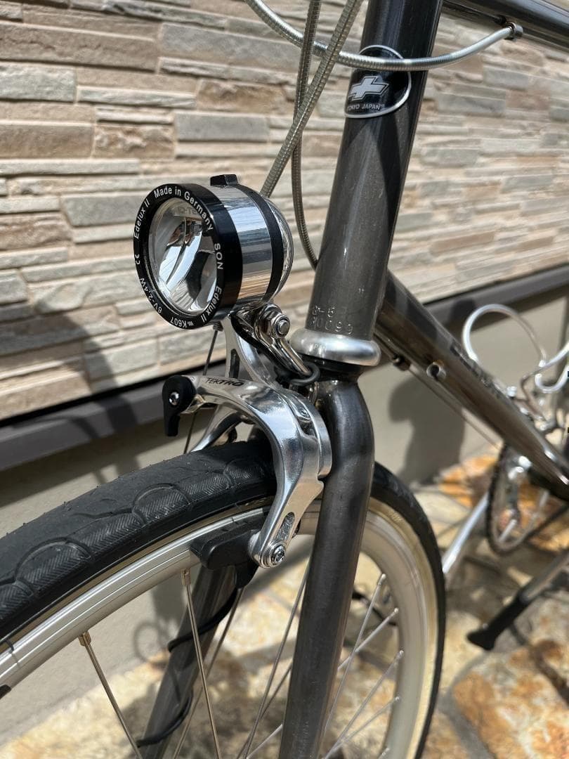 自転車 フロントライト SON NABENDYNAMO Edelux 2