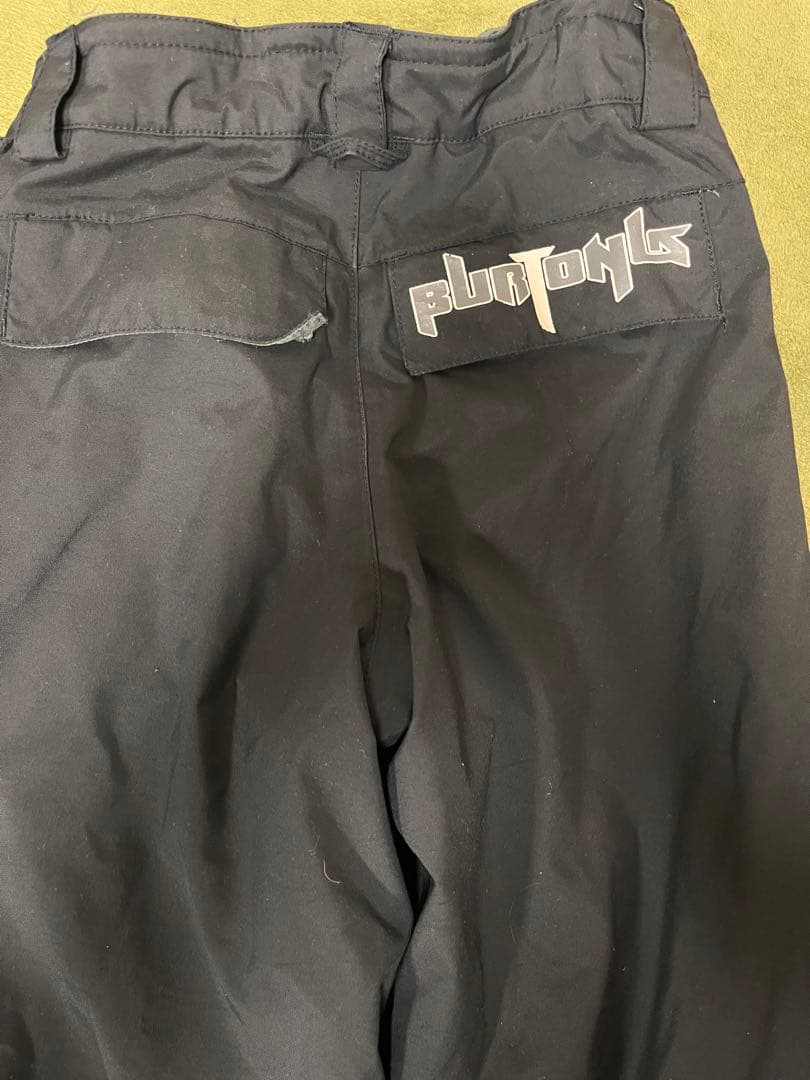 Burton スノーボードウェア 上下セット 130cm（M 7/8）