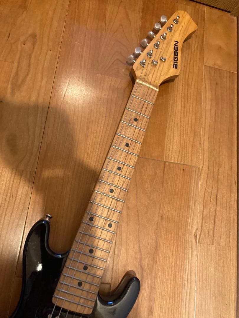 BIGBEN アンプ内蔵ギター プロフェッショナルジュニアエレキギター