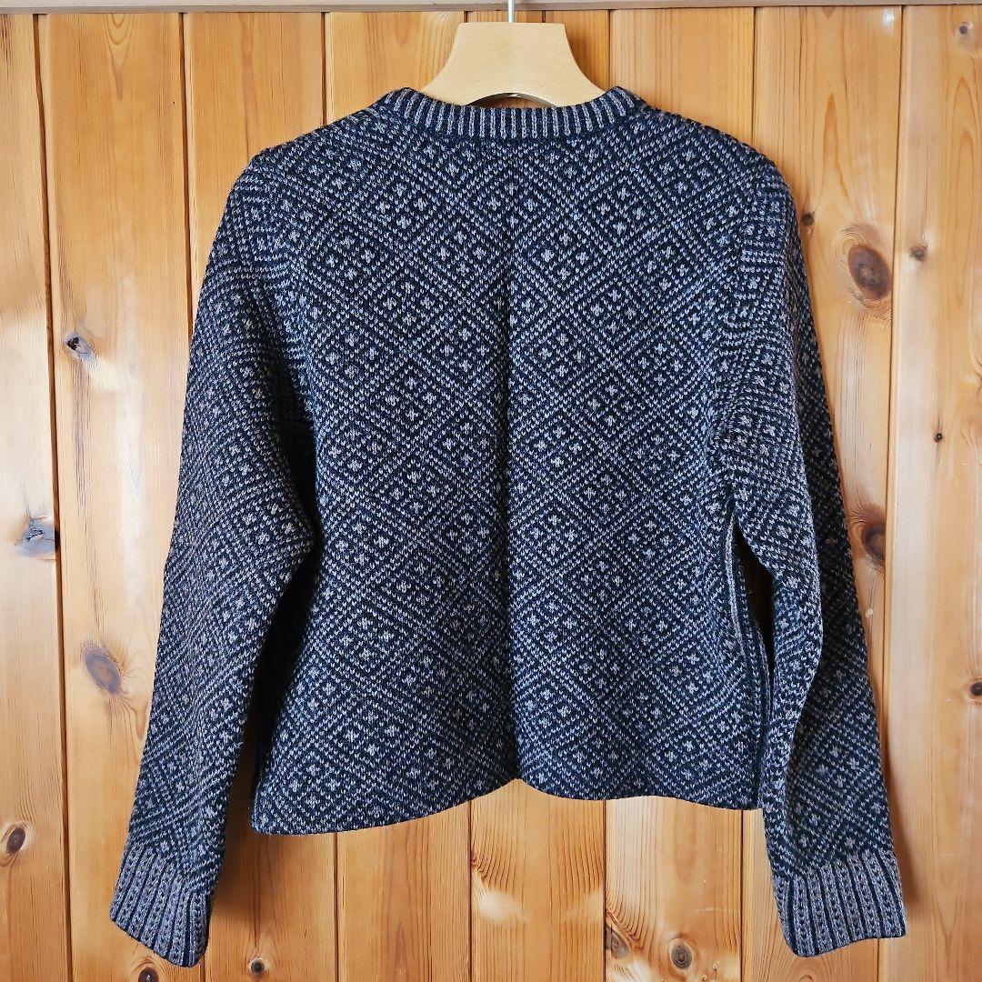 ニットカーディガン　模様編みWool100%　RIINA TOMBERG