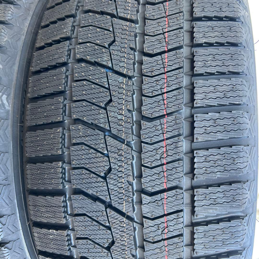 スタッドレスタイヤ　トーヨー　GIZ2 245/45R18 新品未使用　22年製