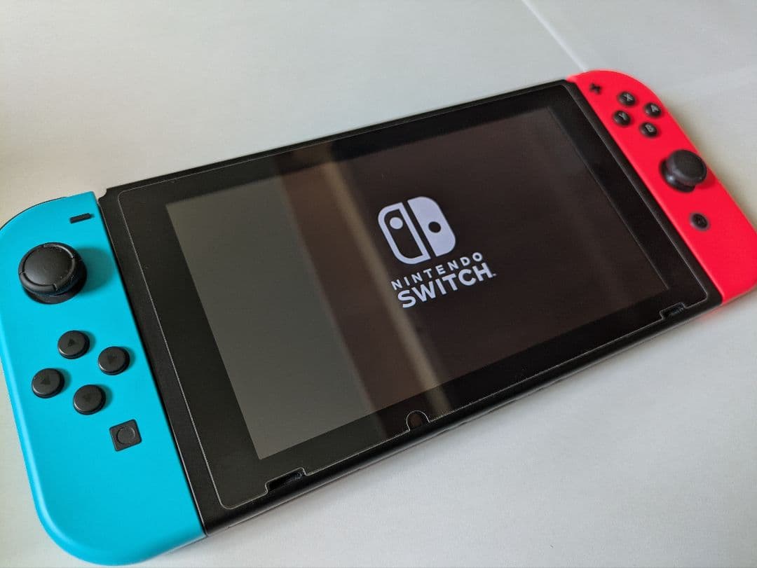Nintendo Switch 保護フィルム付