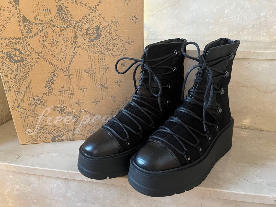 Free people simone ウェッジ　レースアップレザーブーツ