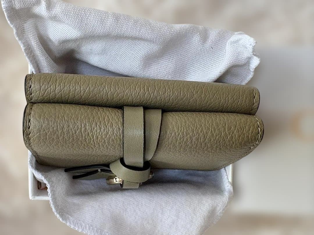 こはく様用　Chloé 三つ折り財布 オリーブグリーン