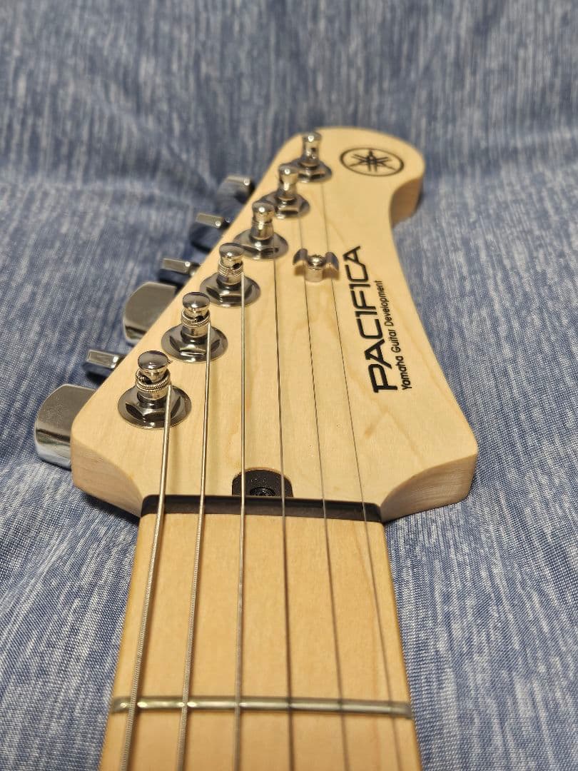 Yamaha PACIFICA 112VMX エレキギター