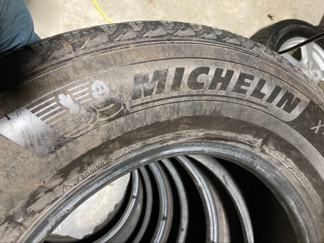 格安出品！ミシュランX-ICE  SUV 265/65R18 ランクル等
